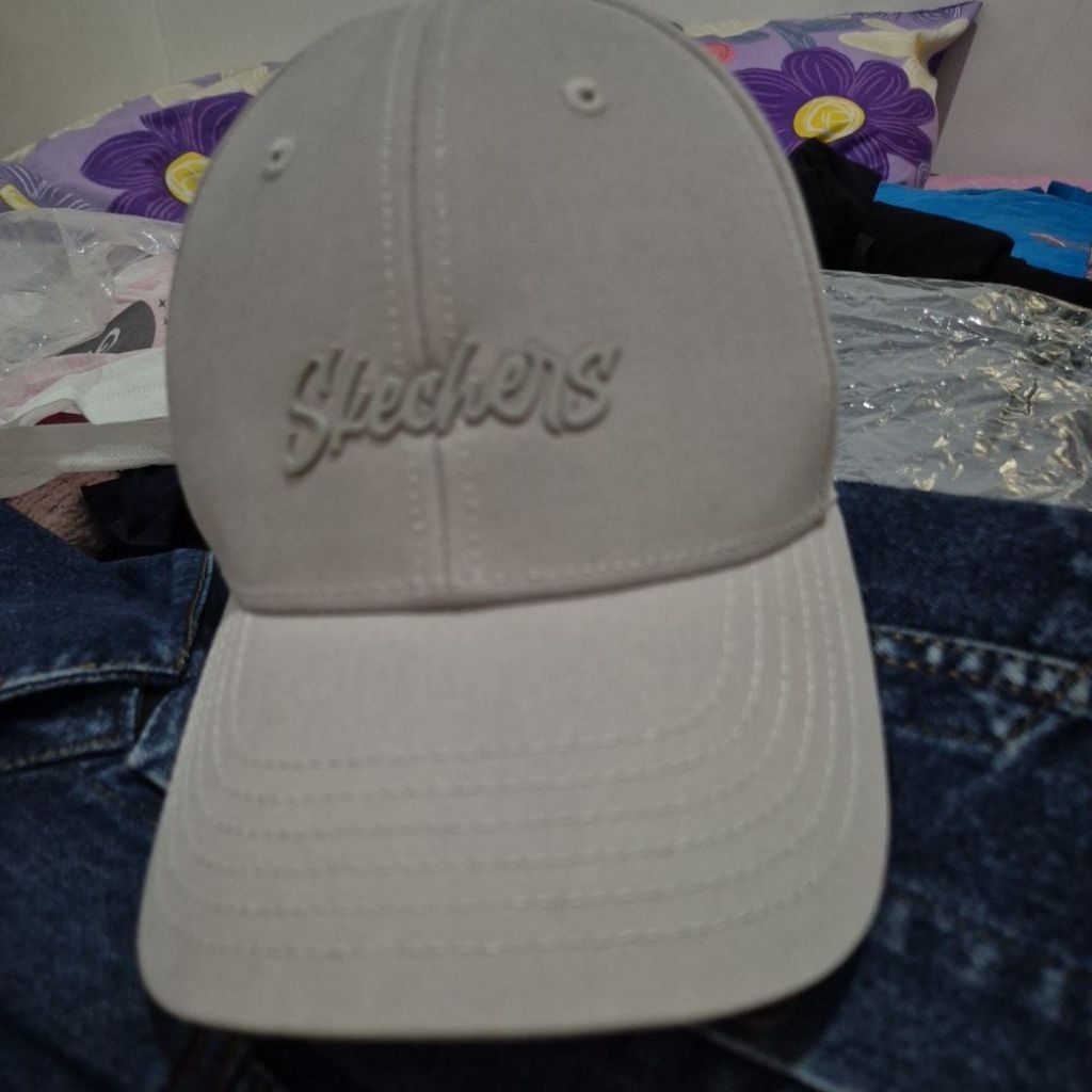 Topi Skechers