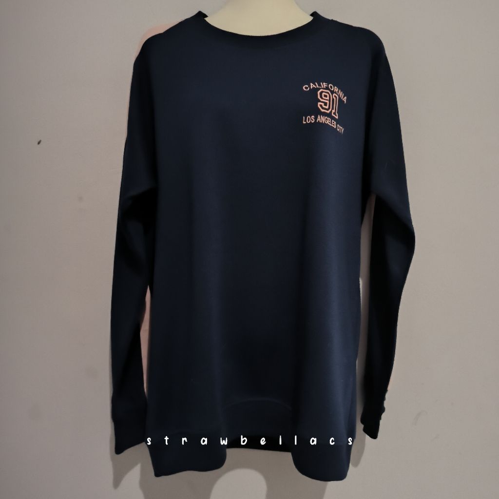 preloved strawbellacs — aix ax house california 91 los angeles sweatshirt sweater oversize