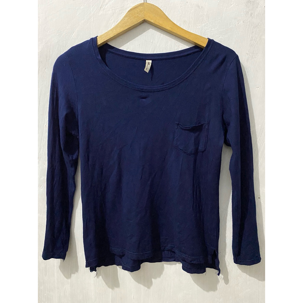 preloved kaos wanita dan bricks [READY]