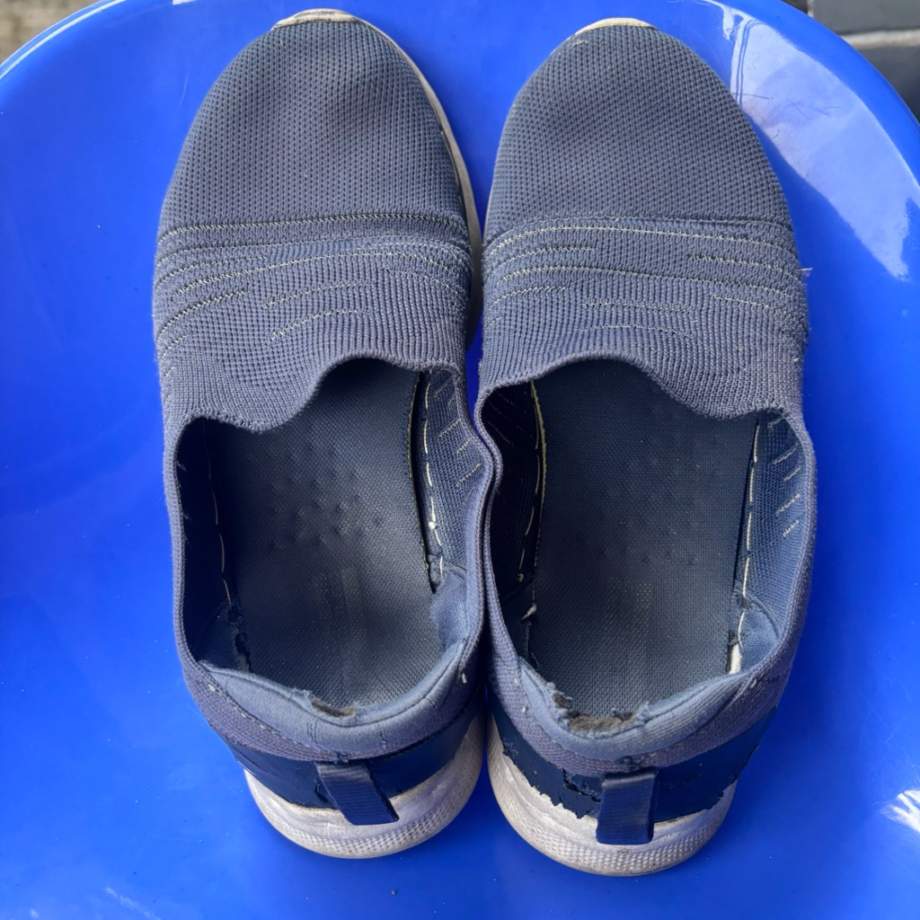 Skechers Sepatu Wanita Go Walk 6 [Preloved]