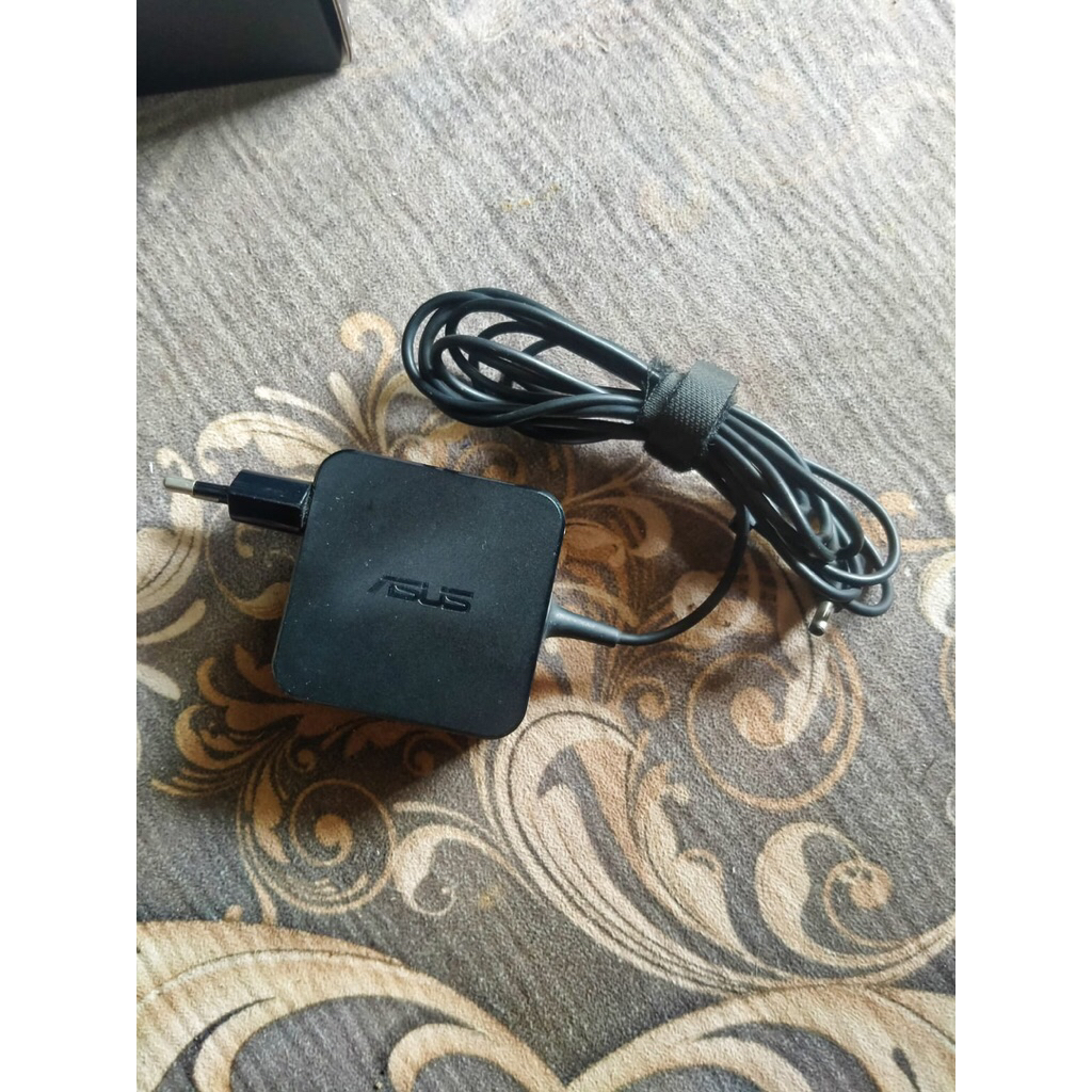 Charger laptop asus copotan