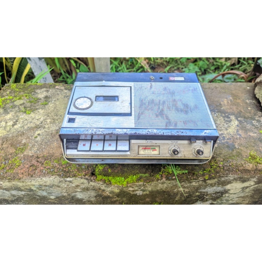 Tape recorder philips n2205 bekas