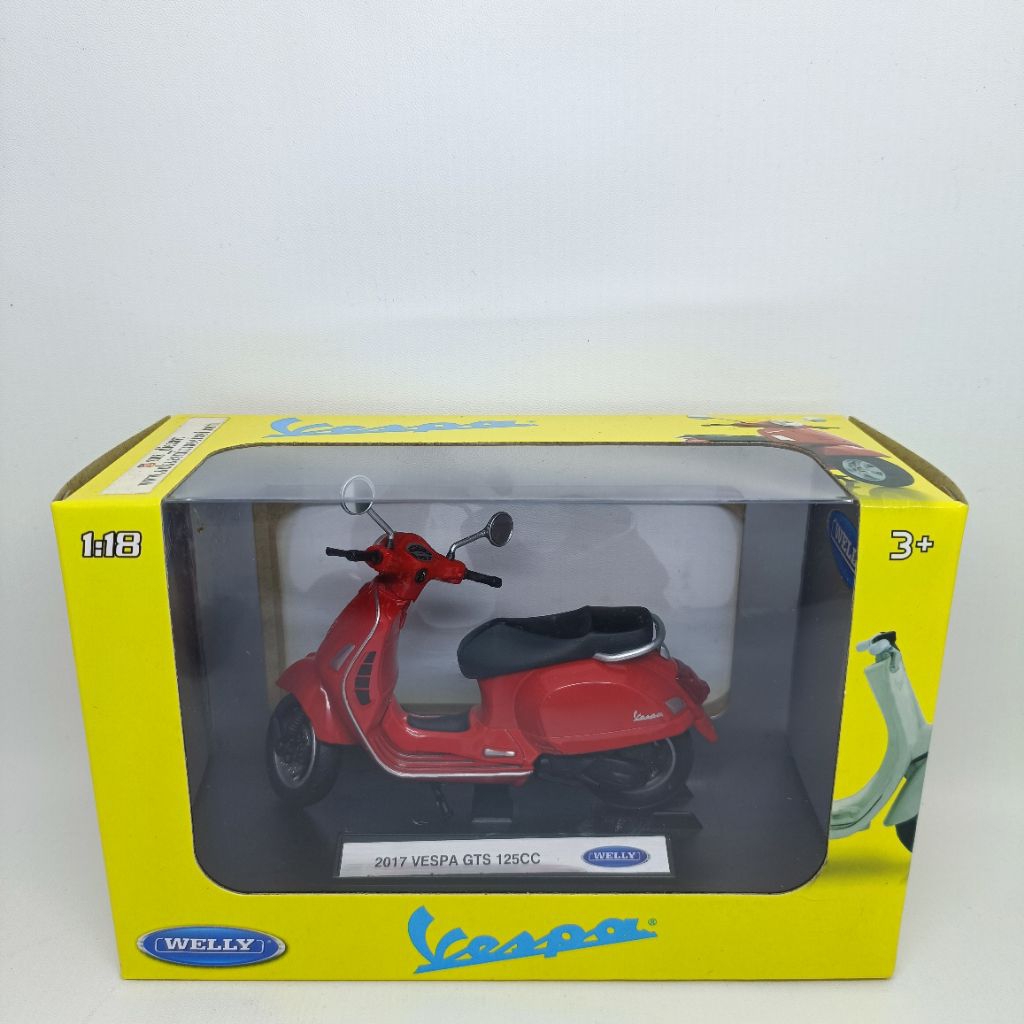 Diecast Motor Vespa Welly 2017 Vespa GTS 125CC Merah Skala 1:18 Original