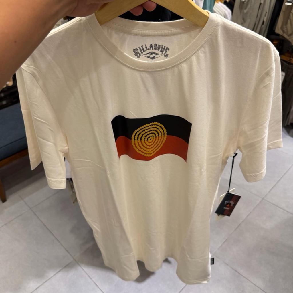 Kaos Pria Billabong Original Otis Flag Ss Tee Off White