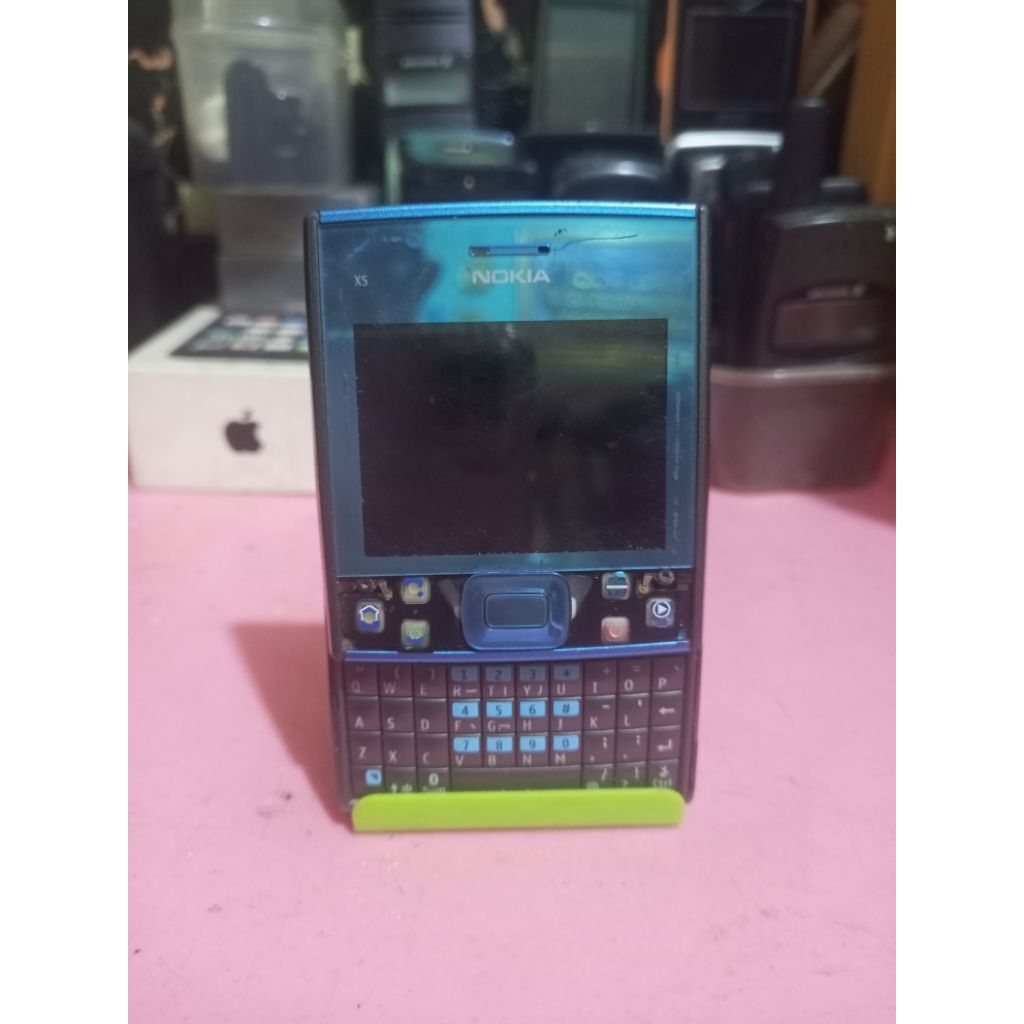 Nokia x5 bahan jual apa ada nya