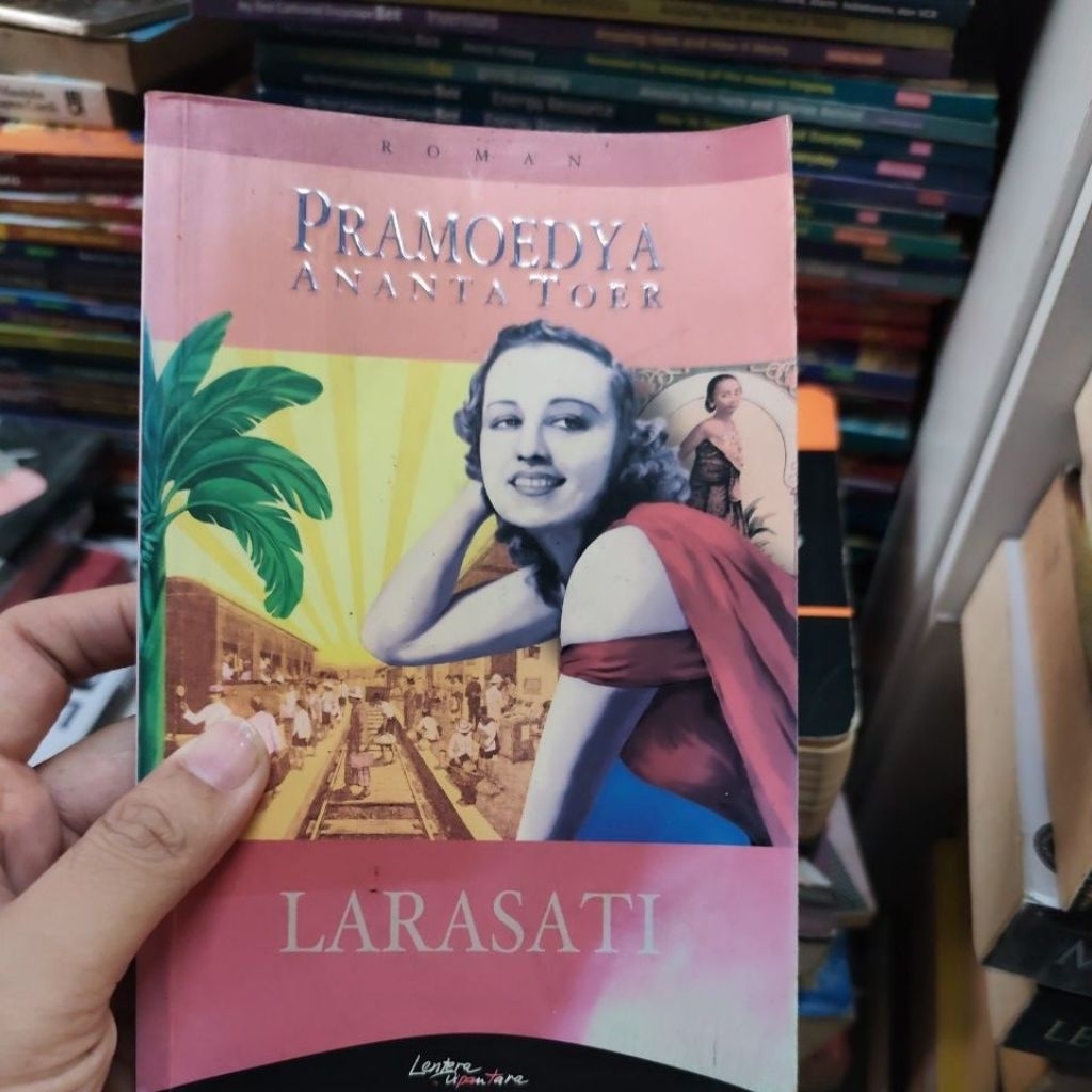 Novel Larasati Karya Pramoedya Ananta Tour Original