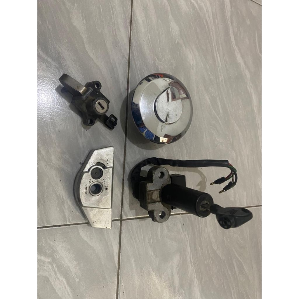 Kunci set kontak tiger revo, tirev second original