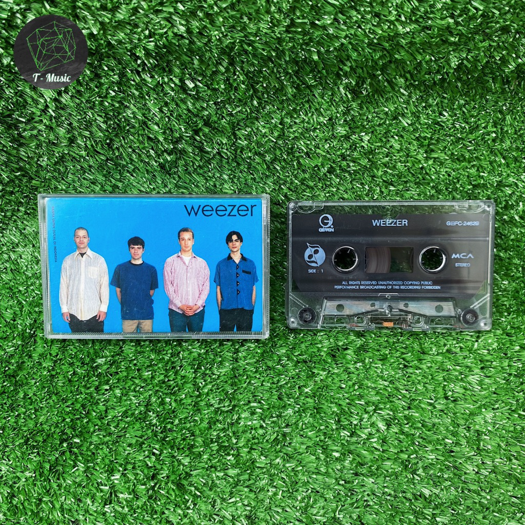 Kaset Pita Weezer - Self Titled (Blue Album)