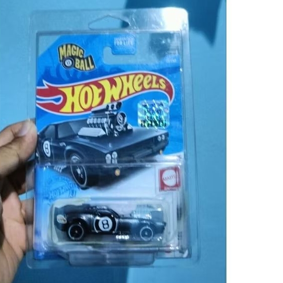 Hotwheels STH THS Rodger Dodger Hitam angka 8 ban karet Factory Sealed