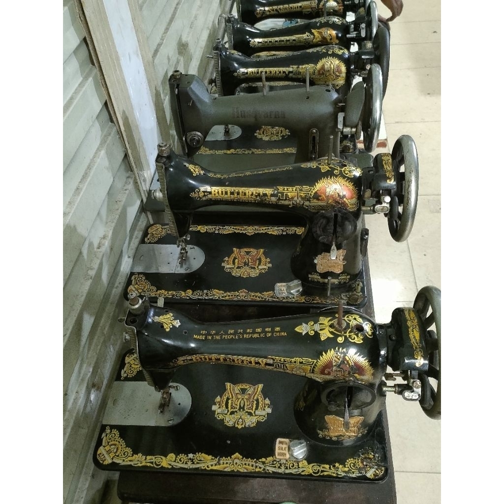 mesin jahit merek SINGER,BUTTERFLY,STANDARD second(bekas) kondisi normal siap pakai