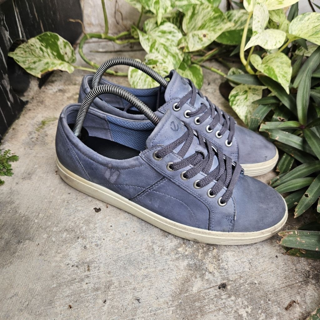 sepatu sneakers second ecco size 40(25cm)