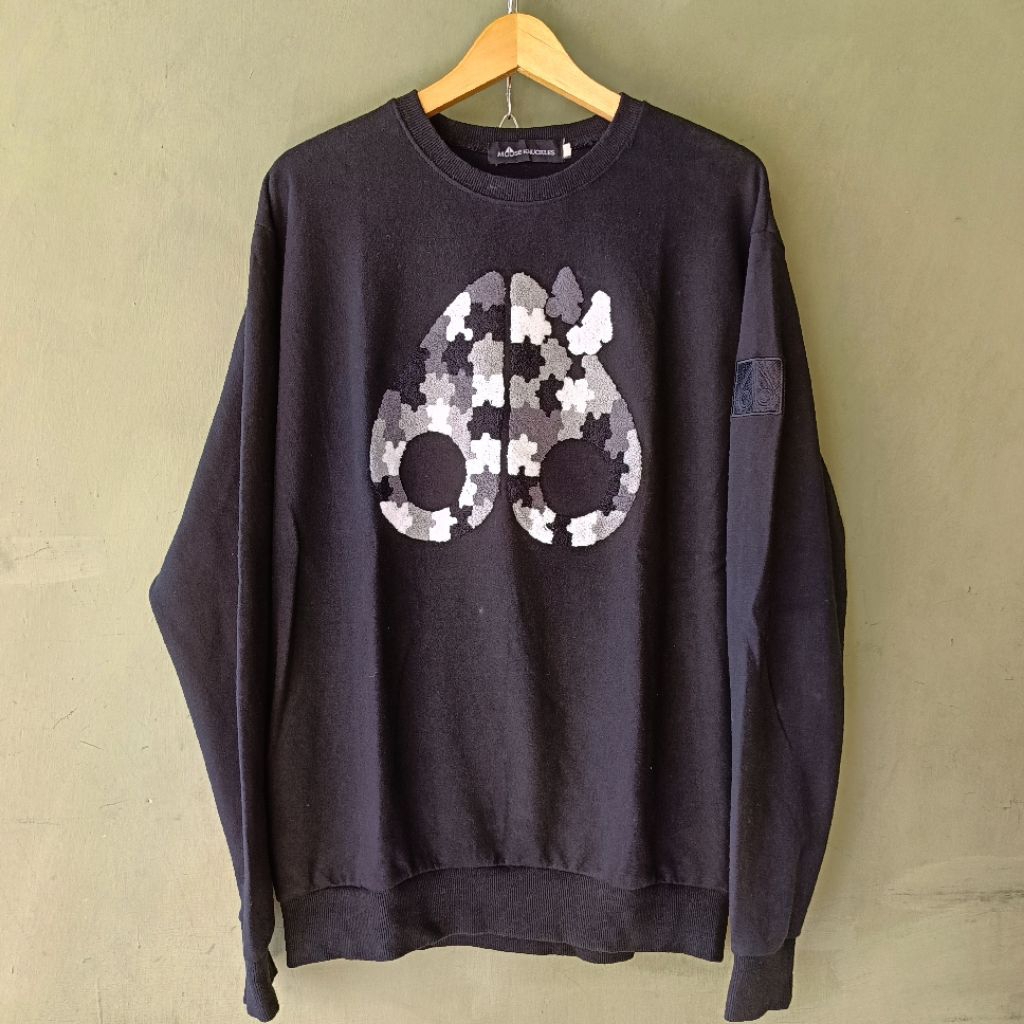 CREWNECK MOOSE KNUCKLES BORDIR TOWEL BLACK