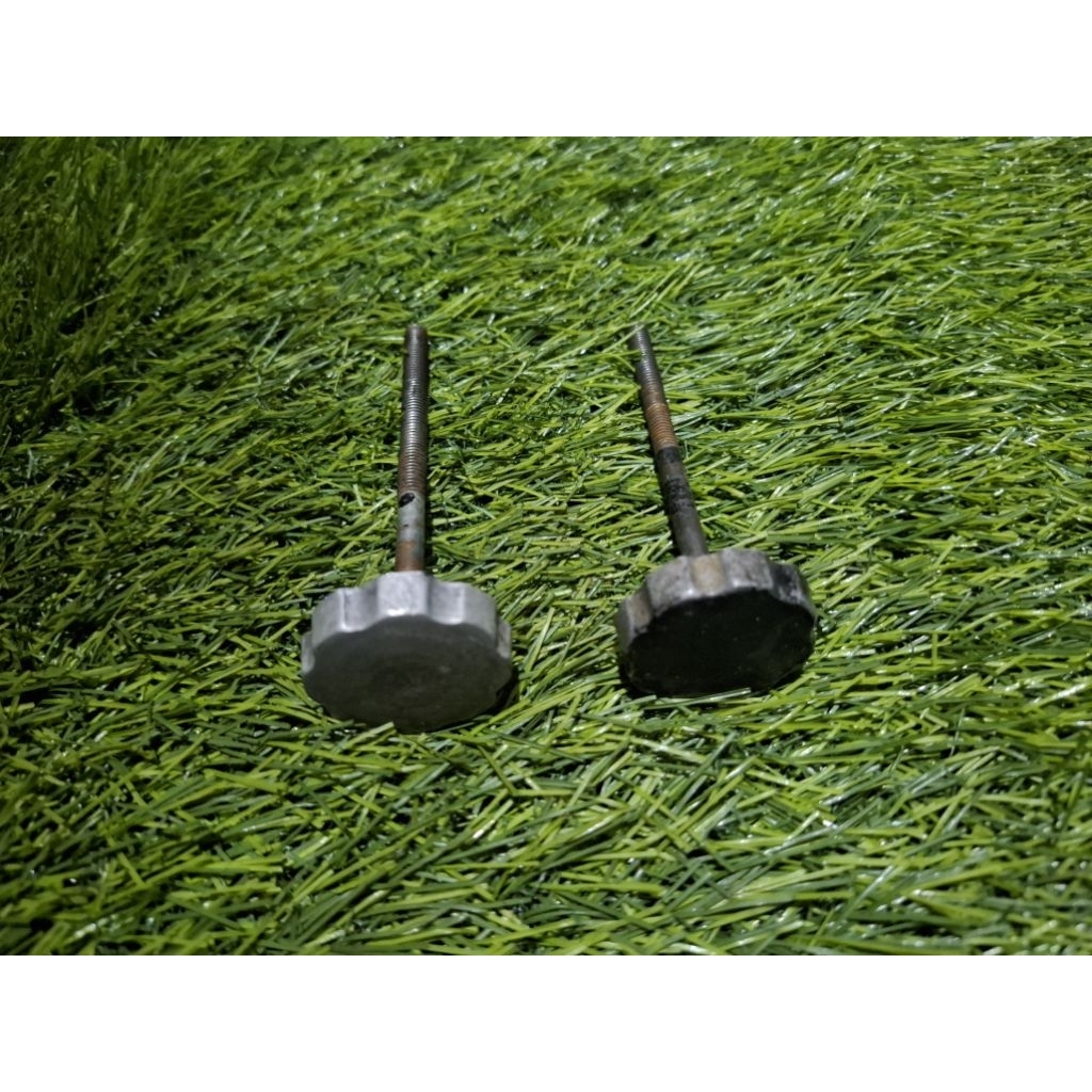 baut cover tutup box aki suzuki a100 fr70 fr80 original