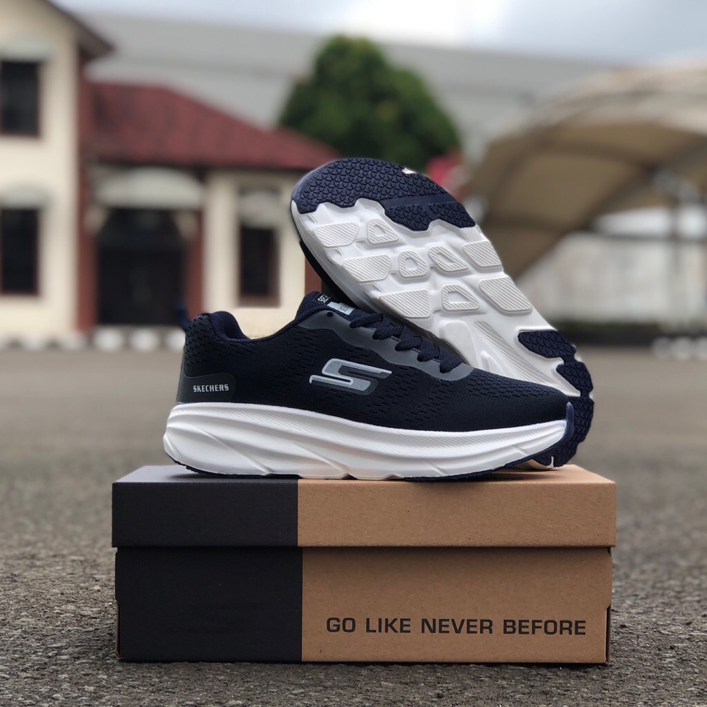 sepatu wanita sketcher 37/41