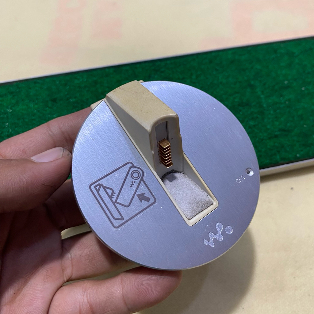 Docking Charger Walkman Sony NW-E7 Original Second Normal