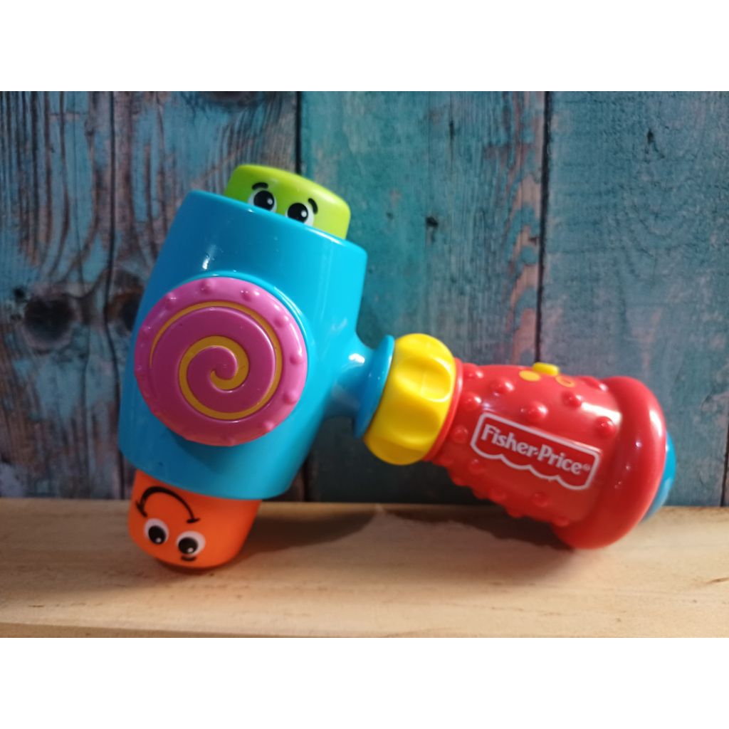 Fisher Price Brilliant Basics Pound 'N Giggle Hammer