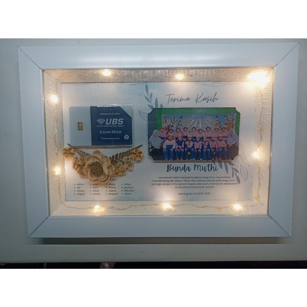 Frame 3D A4 Lampu LED + Slot Emas / Hadiah Wisuda / Souvenir Perpisahan Guru / Kado Mahar Nikah