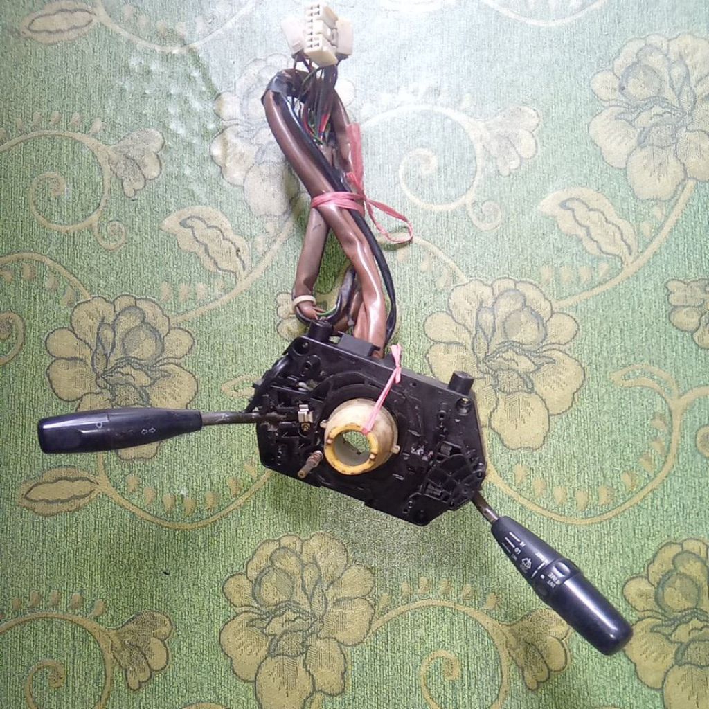 Saklar Kombinasi Baleno 97/Old