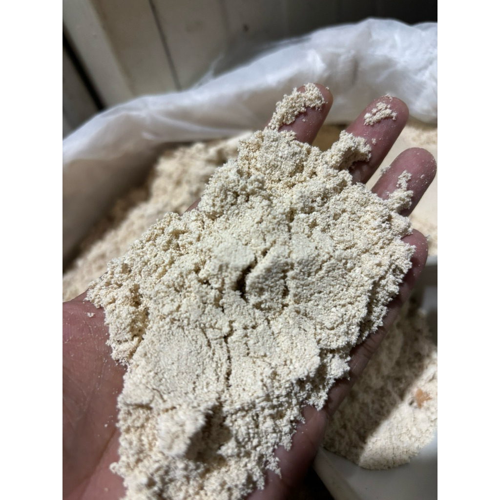 kapur dolomit penghilang bau amoniak kandang kering ayam petelur sehat