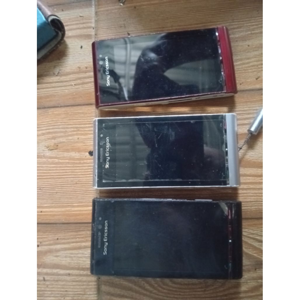 hp sony satio u1i kamera jos