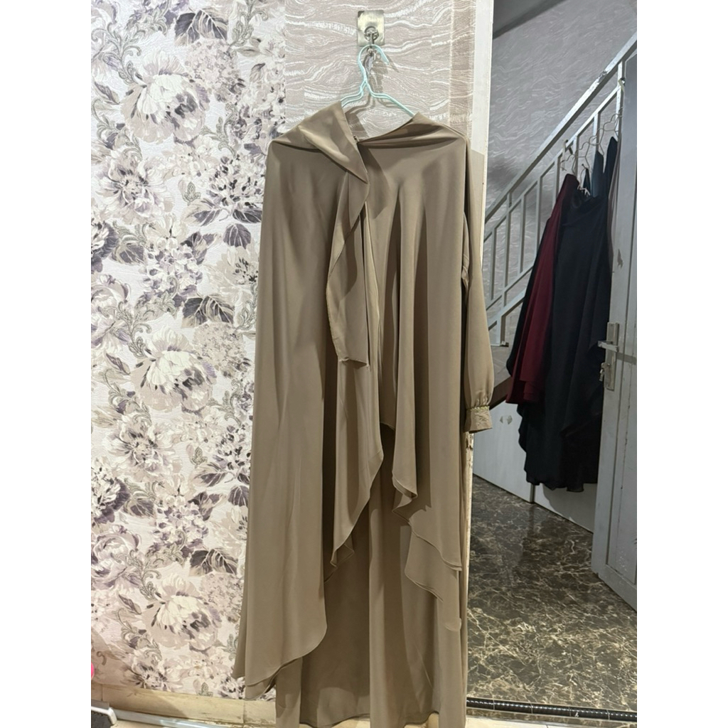 Preloved abaya set french khimar