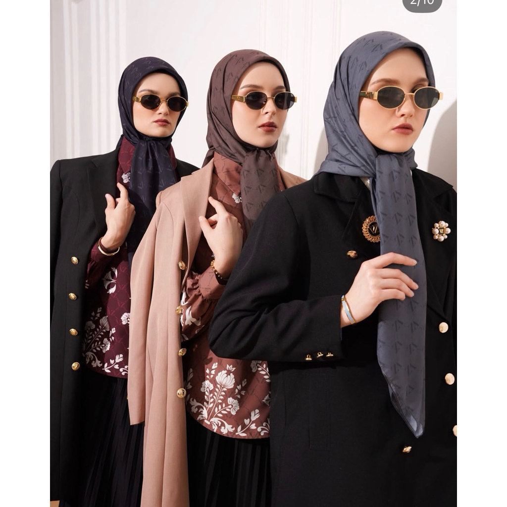 New vivi zubedi monogram scarf