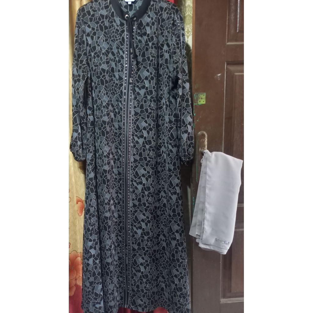 PRELOVED ABAYA HIKMAT ORI