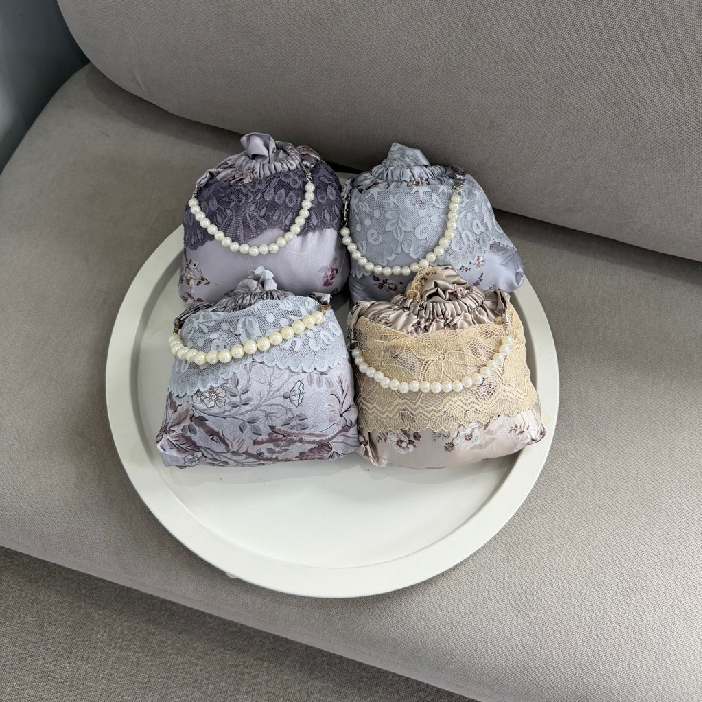 MUKENA ADIBA SILK MOTIF | Mukena Motif | Mukena Silk | Mukena Renda