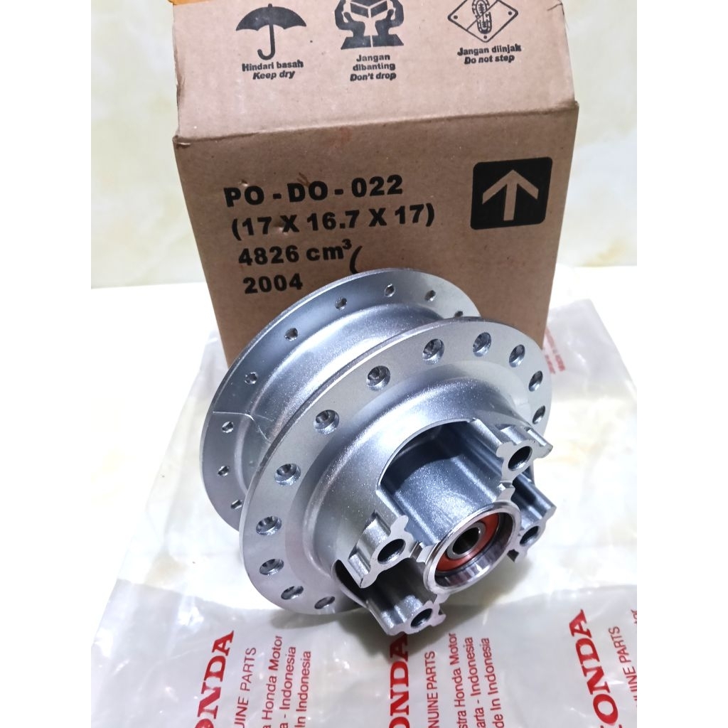 PAKET KOMPLIT TROMOL BELAKANG+ BOSH+ BEARING RODA BELAKANG HONDA SUPRA X 125 DD  SUPRA X HELM IN