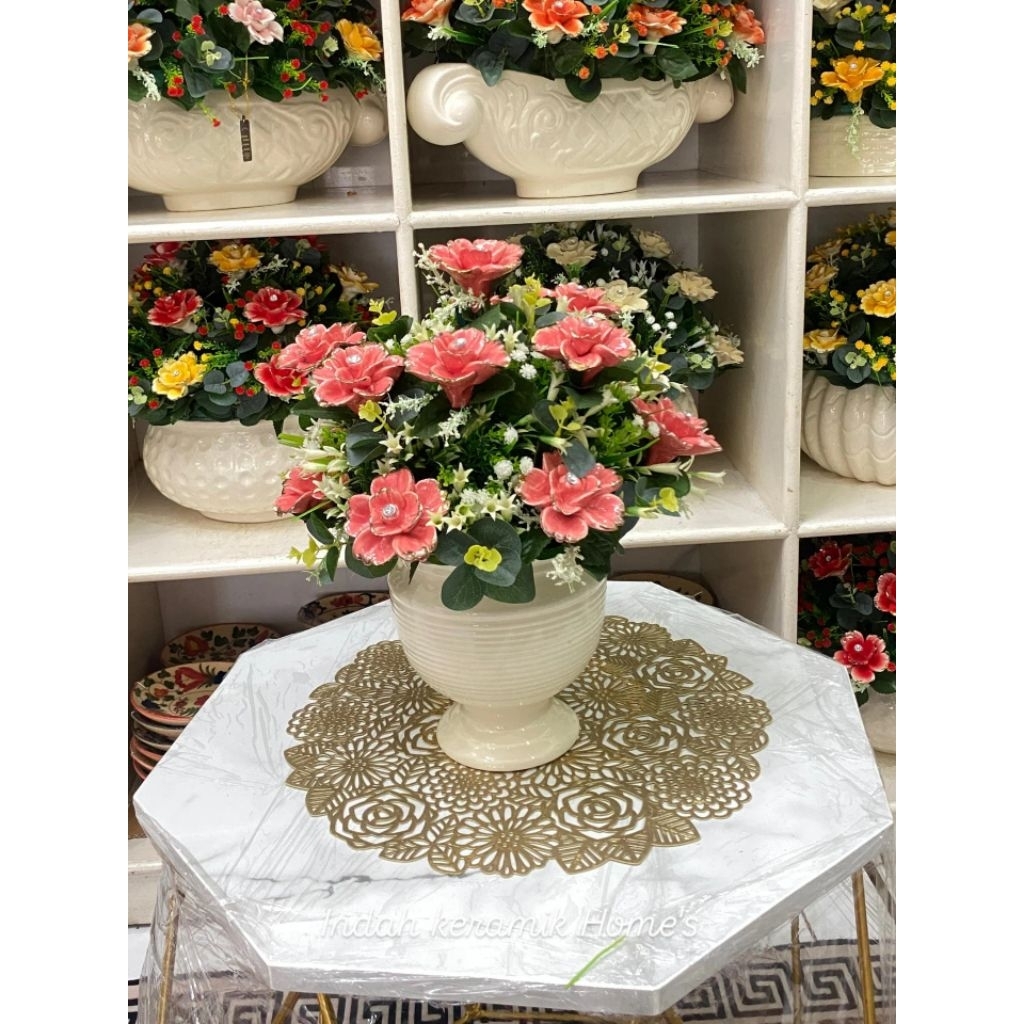 Rangkaian bunga keramik London untuk bunga meja tamu altar