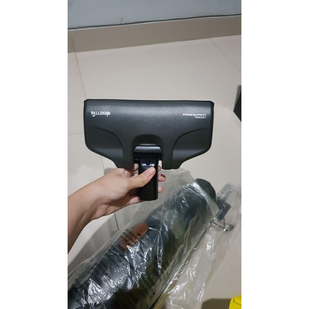 PRELOVED-Vacuum Cleaner Deerma