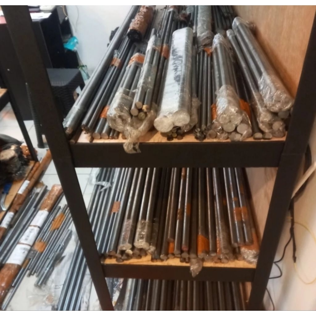 As besi batangan st41 Diameter 18 mm panjang 90 cm