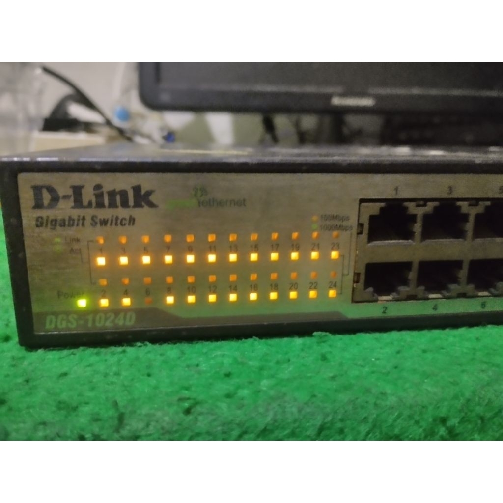 dlink switch hub 24 port