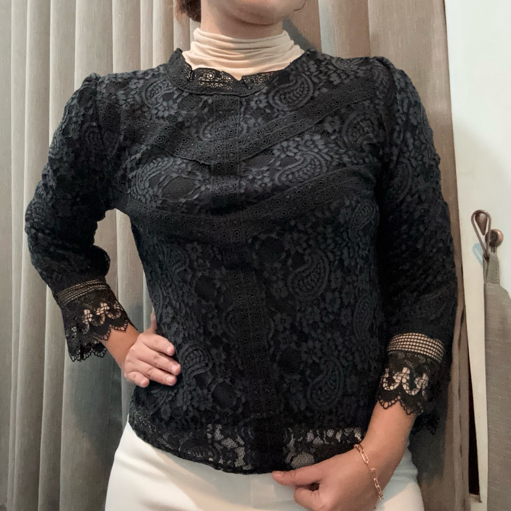 preloved atasan wanita/katun bolong brukat lace wanita/blouse wanita katbol lace brokat/blus wanita 