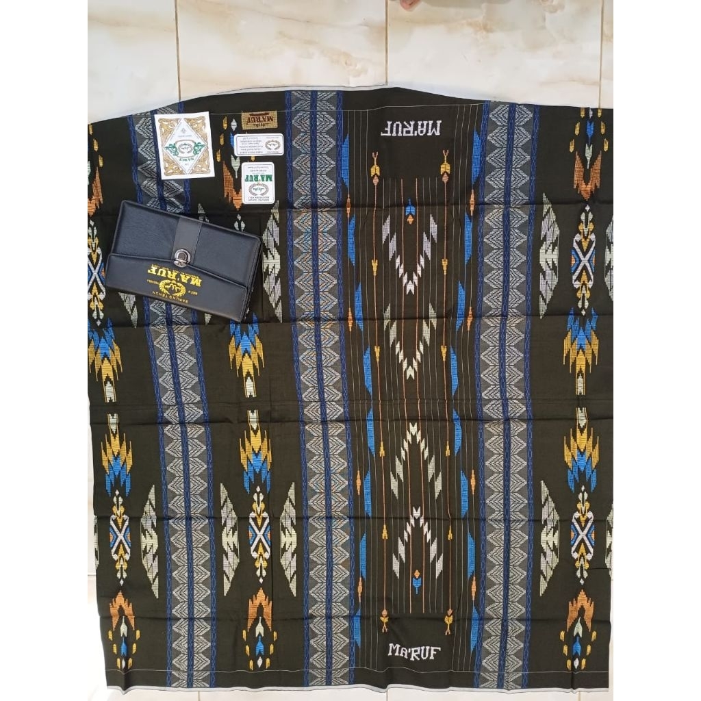 Sarung Ma'ruf motif SGE mesres