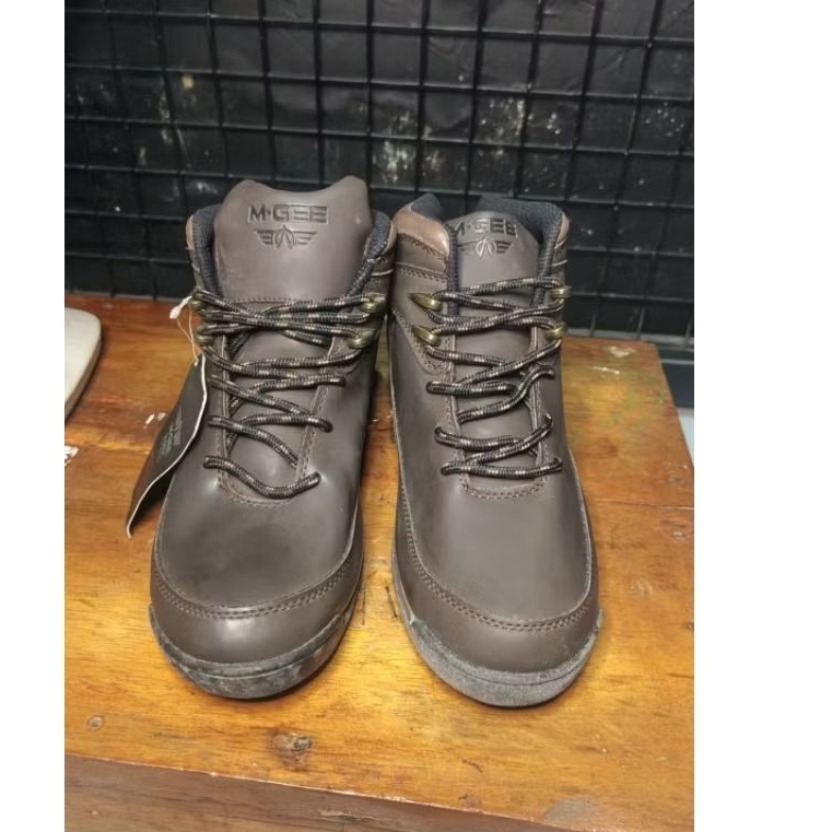 Sepatu Touring M-Gee