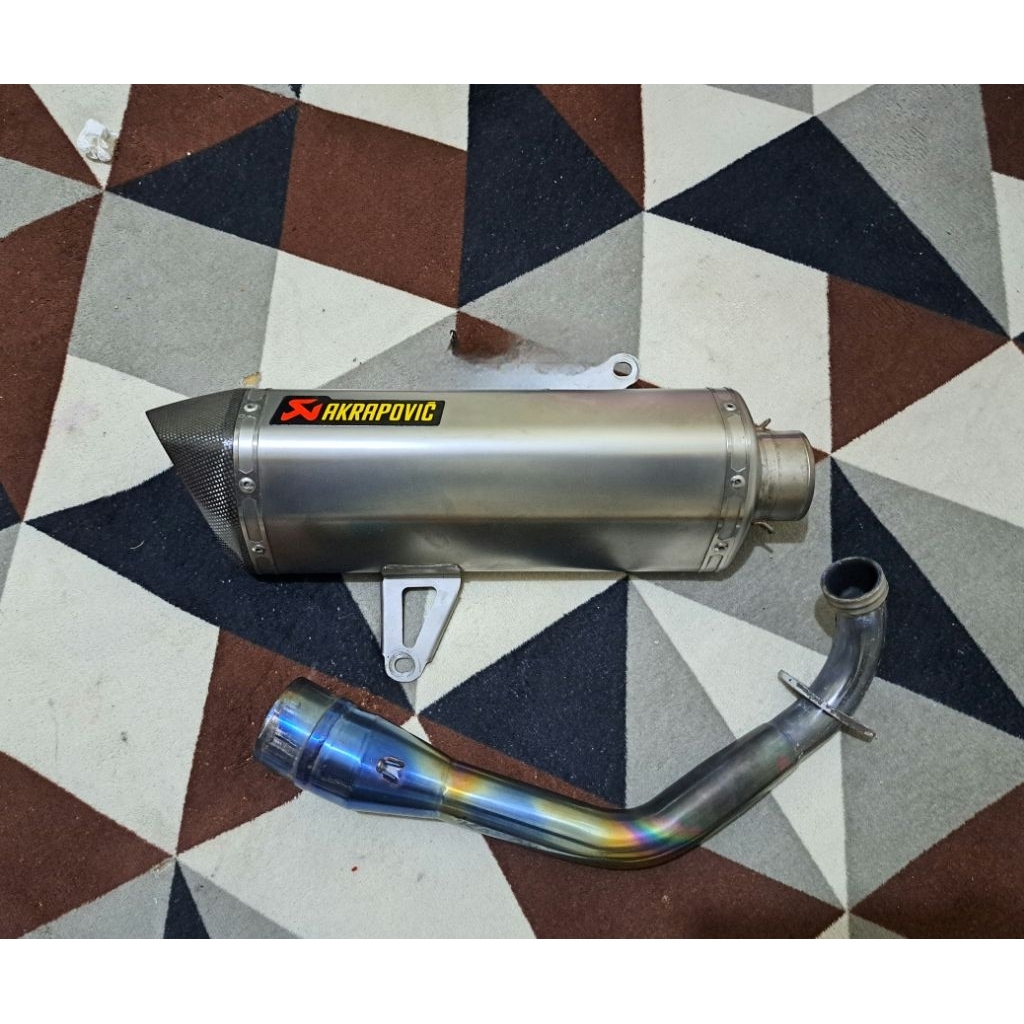 akrapovic slovenia fullsystem xmax