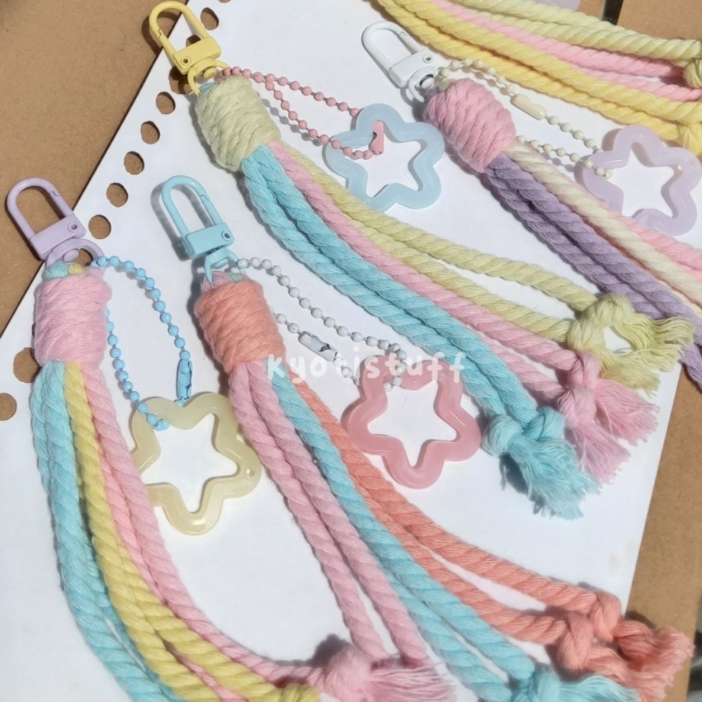 Bag Charm - Bintang Pastel | Gantungan Tas Tali Macrame Warna Pastel Aksesoris Tas Simpel Colorful B