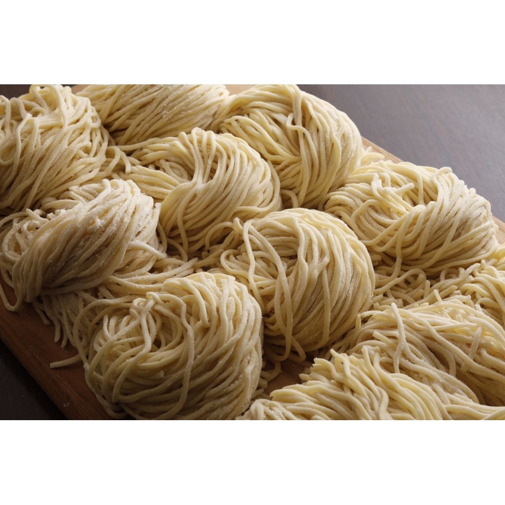 Mie lurus telur bebek frozen