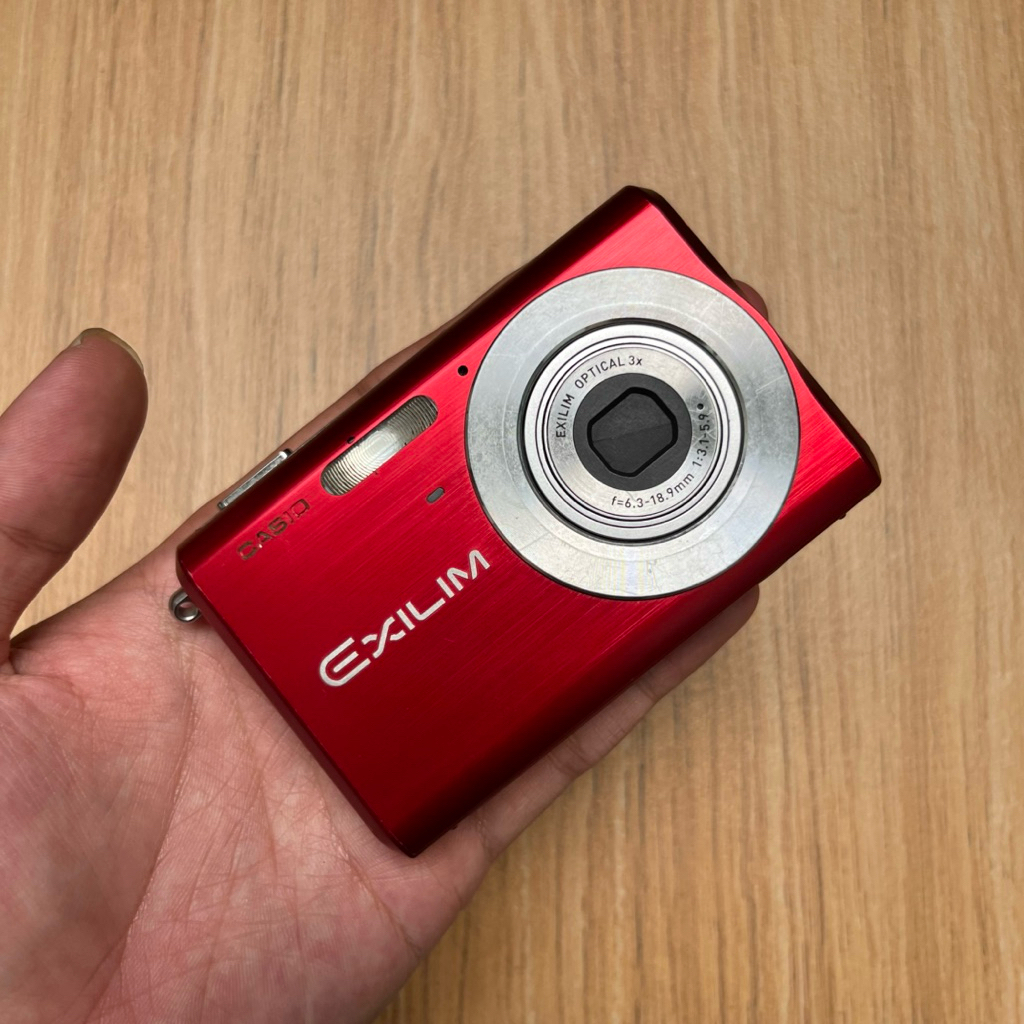 Kamera Second - Digicam Casio EXILIM EX-Z60