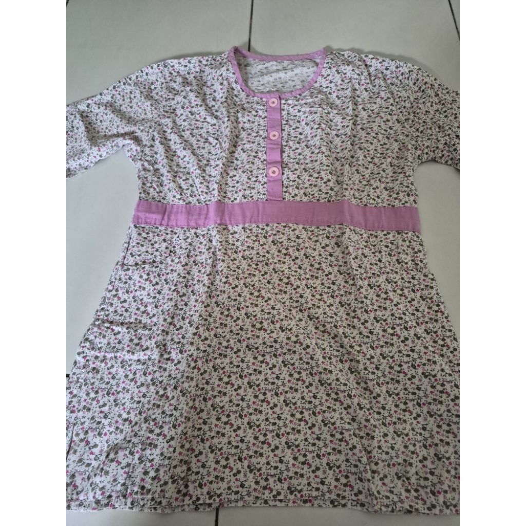 [Preloved] Baju bunga bunga