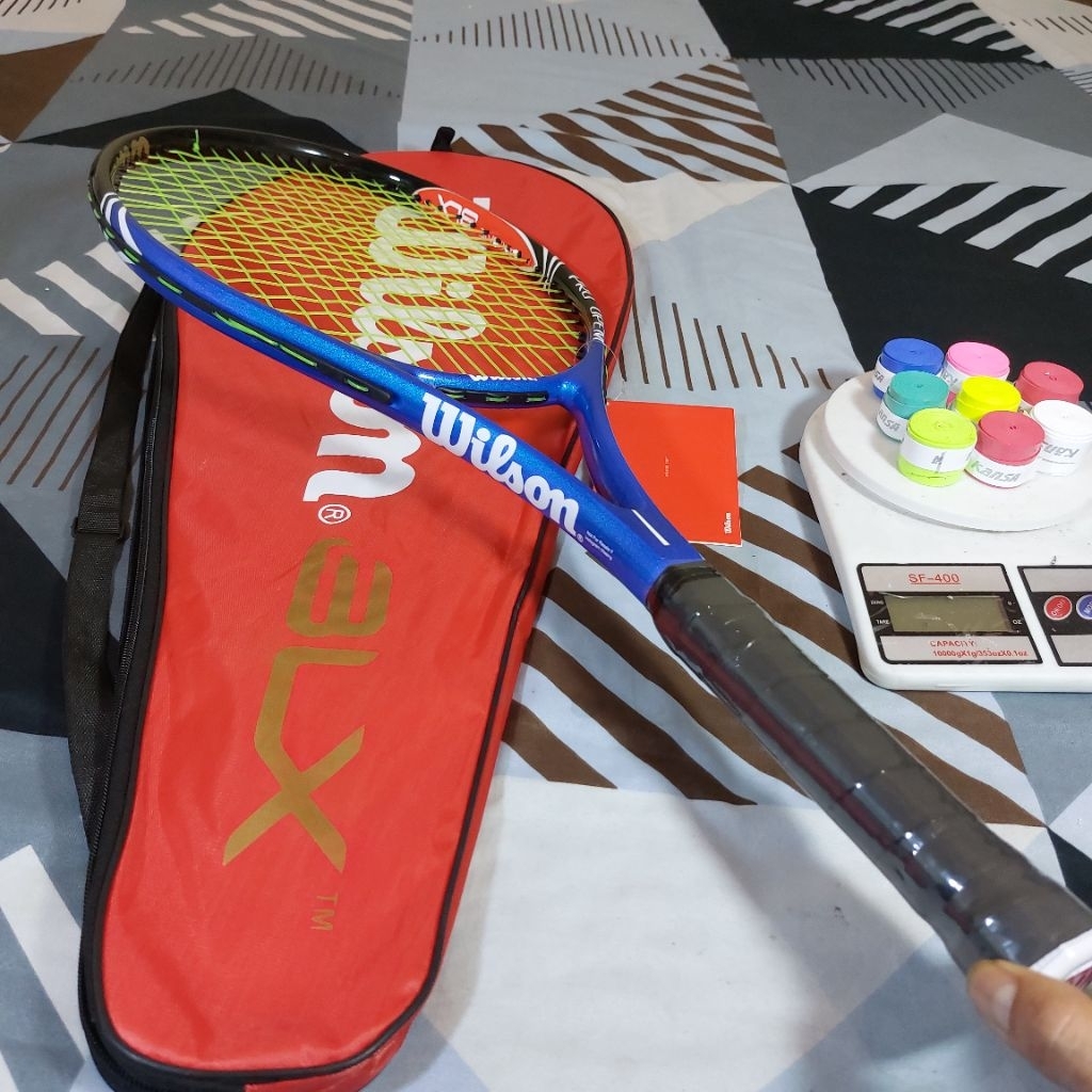 RAKET TENIS WILSON BLX PRO OPEN BLUE 300G UNTUK PEMULA