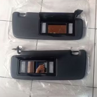 Sunvisor kaca Sunvisor lampu Toyota Avanza Veloz Hitam Original