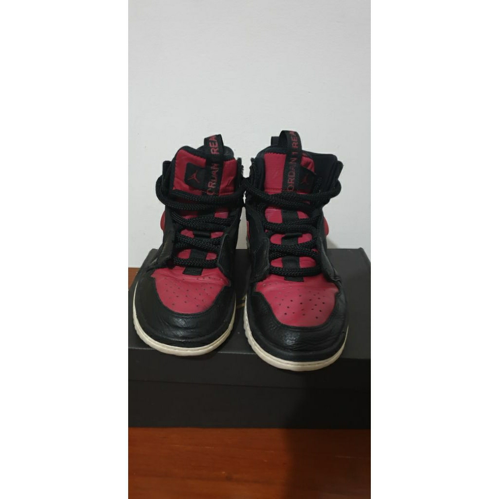 AJ1 HIGH REACT BANNED