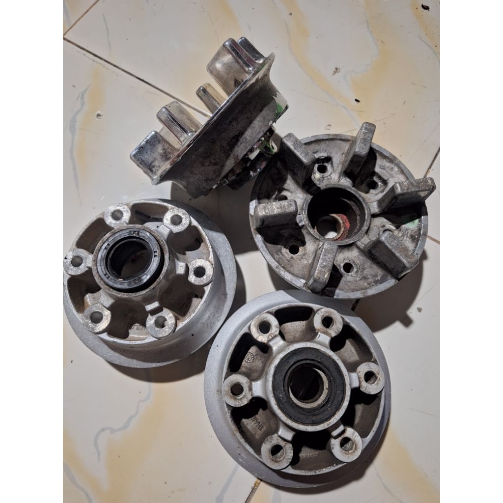 nap gear /dudukan gear belakang  ori kawasaki ninja R/Rr/ss second utuh