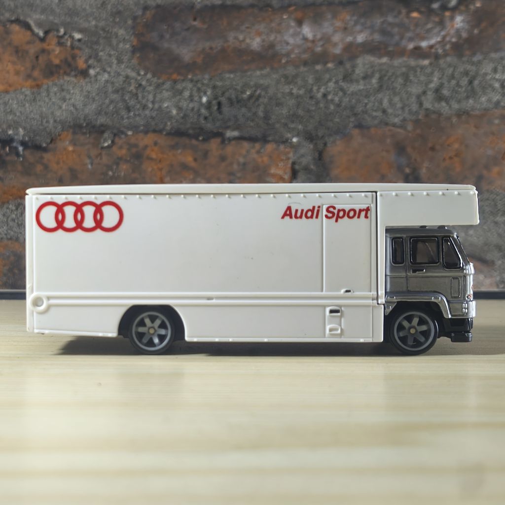 Hot Wheels Fleet Flyer Premium - Loose Mulus