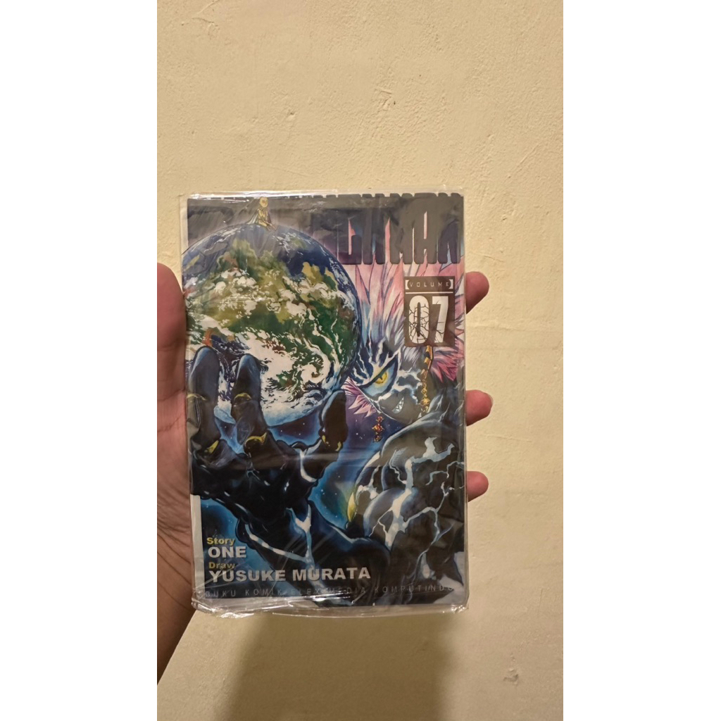 Komik One Punch Man 7 kolpri