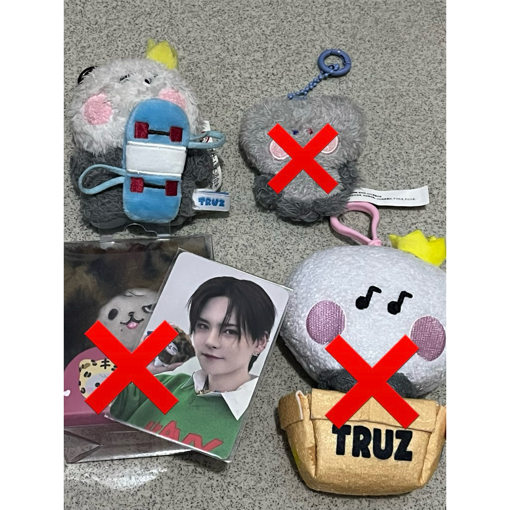 (BACA DESKRIPSI) BAGCHARM MININI YOCHI TRUZ PRELOVED.