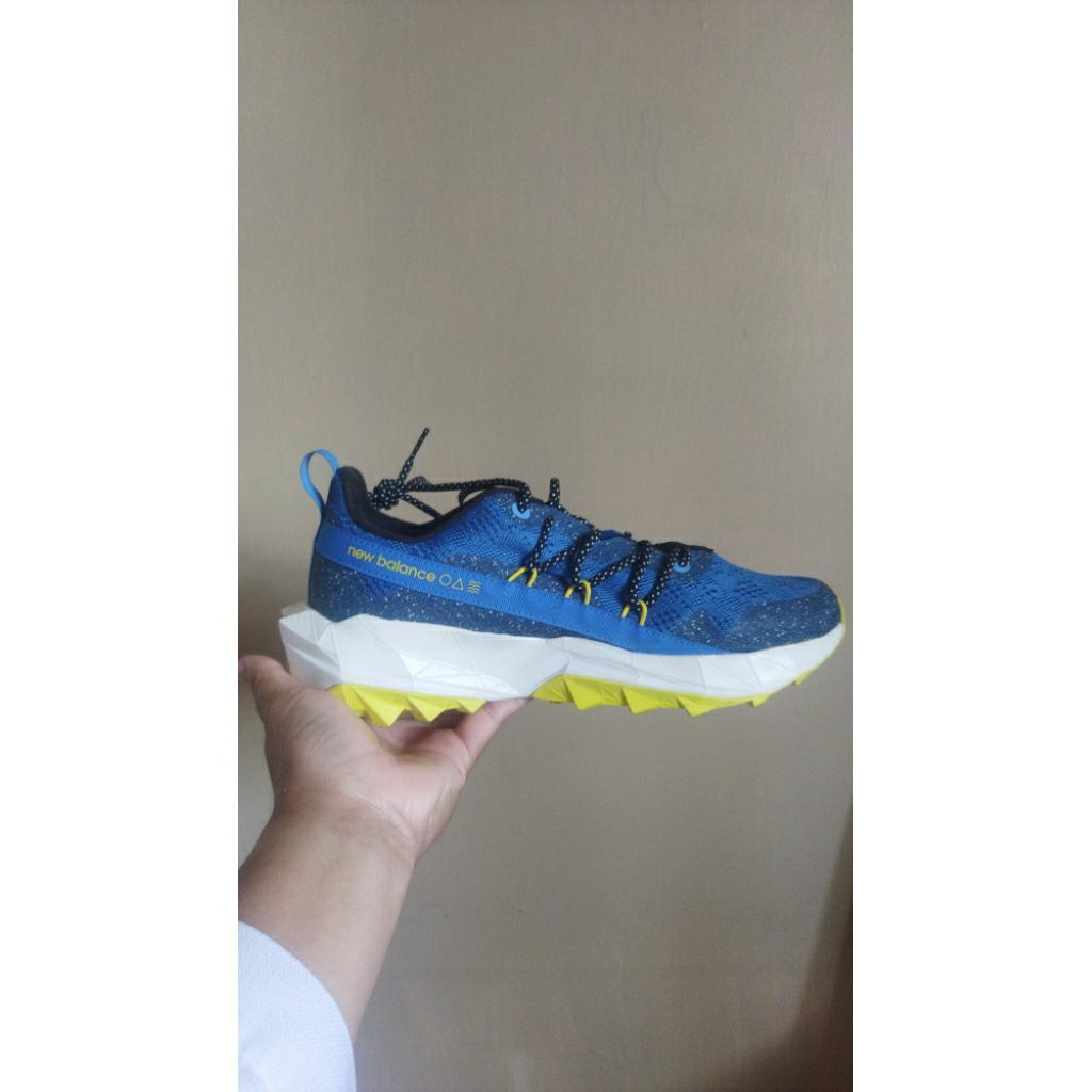 Sepatu NB TRAIL RUN