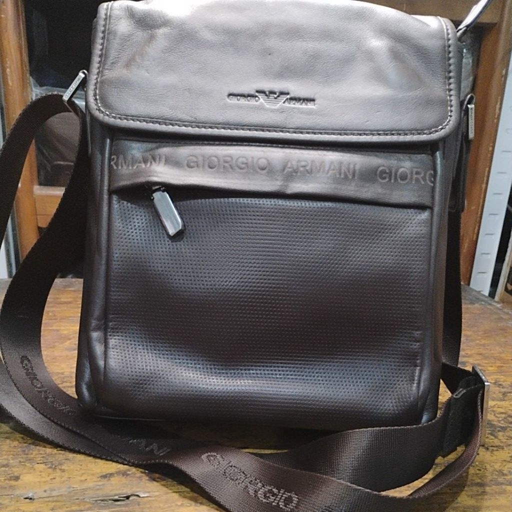 Tas selempang Kulit warna coklat